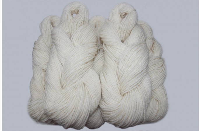 White yarn (Lithuanian wool)