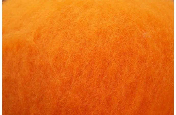 Carrot color carded wool