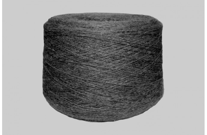 Black yarn on cones (Merino)